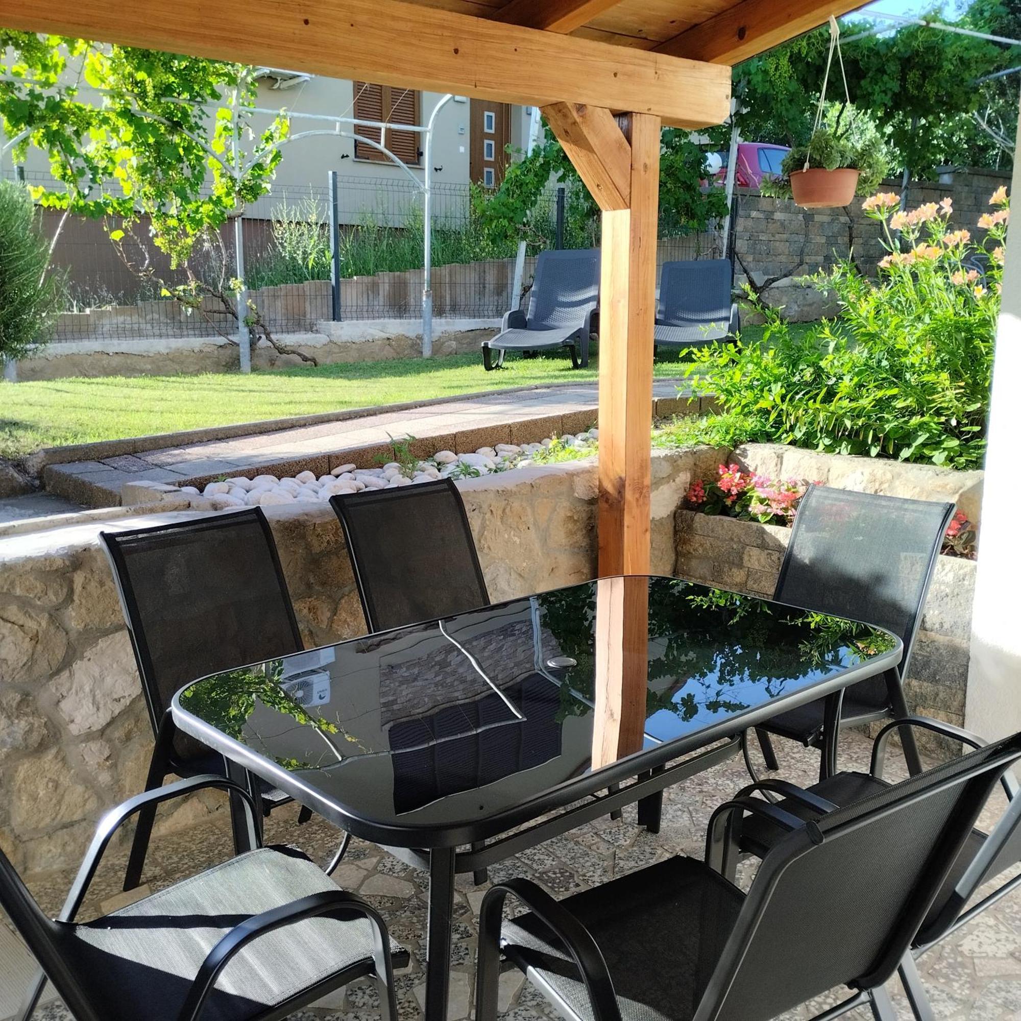 Apartmani Gero Lopar Exteriér fotografie
